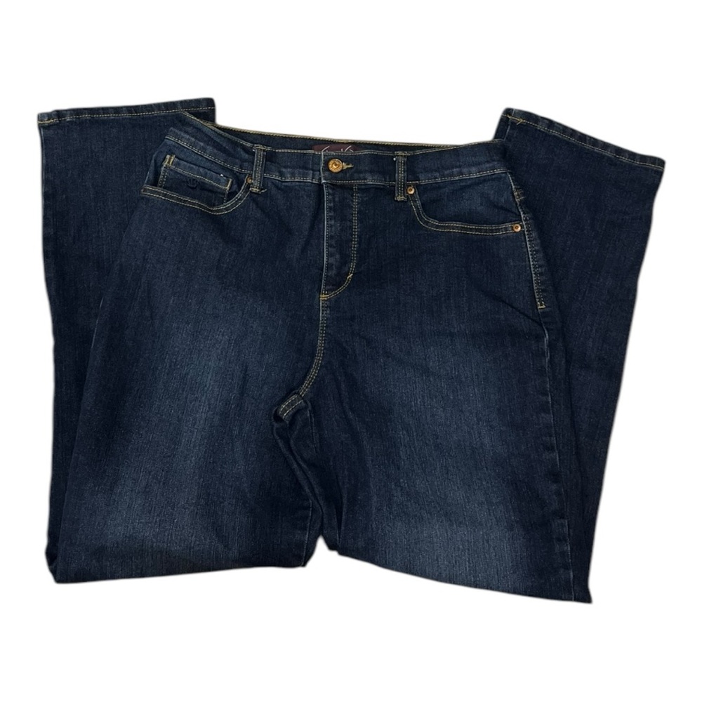 Size 8 short Gloria Vanderbilt Amanda Dar Wash Denim Blue Jeans Classic Fit